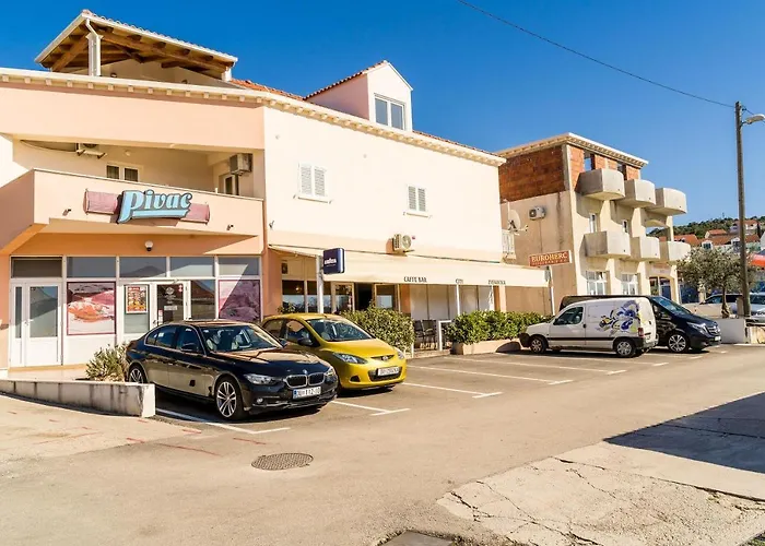 Apartments Smanjak