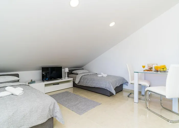 Apartments Smanjak